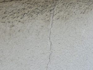 大阪市 外壁塗装 ひび割れ クラック 劣化