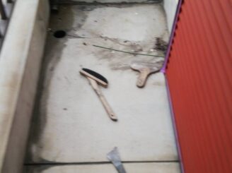 大阪市西区ベランダ防水低下状況