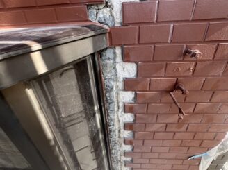 大阪府茨木市 外壁タイル補修 下地確認作業