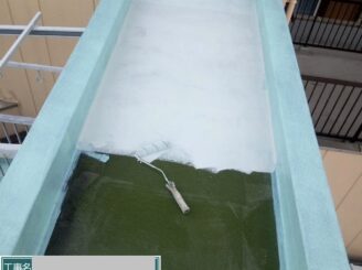 大阪市福島区 屋上防水 ウレタン1層目施工