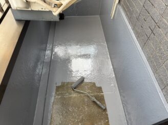 大阪市大正区 ベランダ トップコート 仕上げ