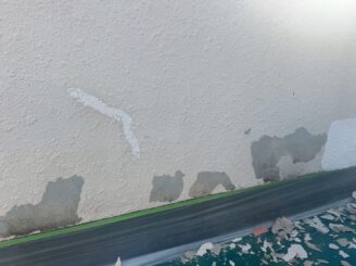 大阪市此花区 外壁浮き 捲り 下地劣化確認