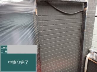 大阪市西淀川区 外壁中塗り完了