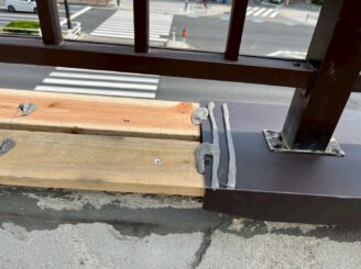 大阪市福島区 屋上笠木板金施工中