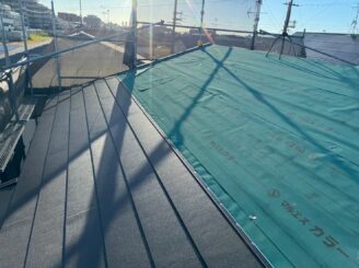 大阪市東淀川区 スーパーガルテクト施工中