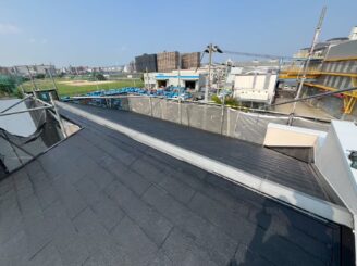 大阪市福島区 屋根棟板金劣化状況