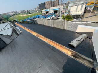大阪市福島区 屋根貫板劣化確認