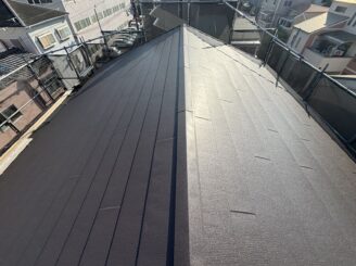 大阪市此花区 屋根カバー工法 完成後の屋根