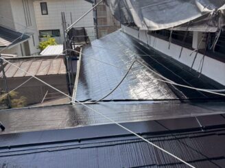 大阪市淀川区 屋根塗装工事完了 タスペーサー施工済みの施工事例