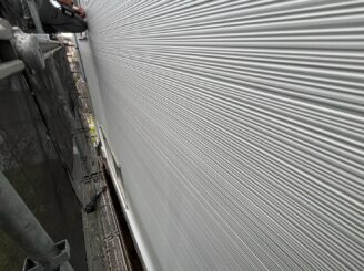 大阪市東淀川区 外壁カバー工法による外壁改修工事完了